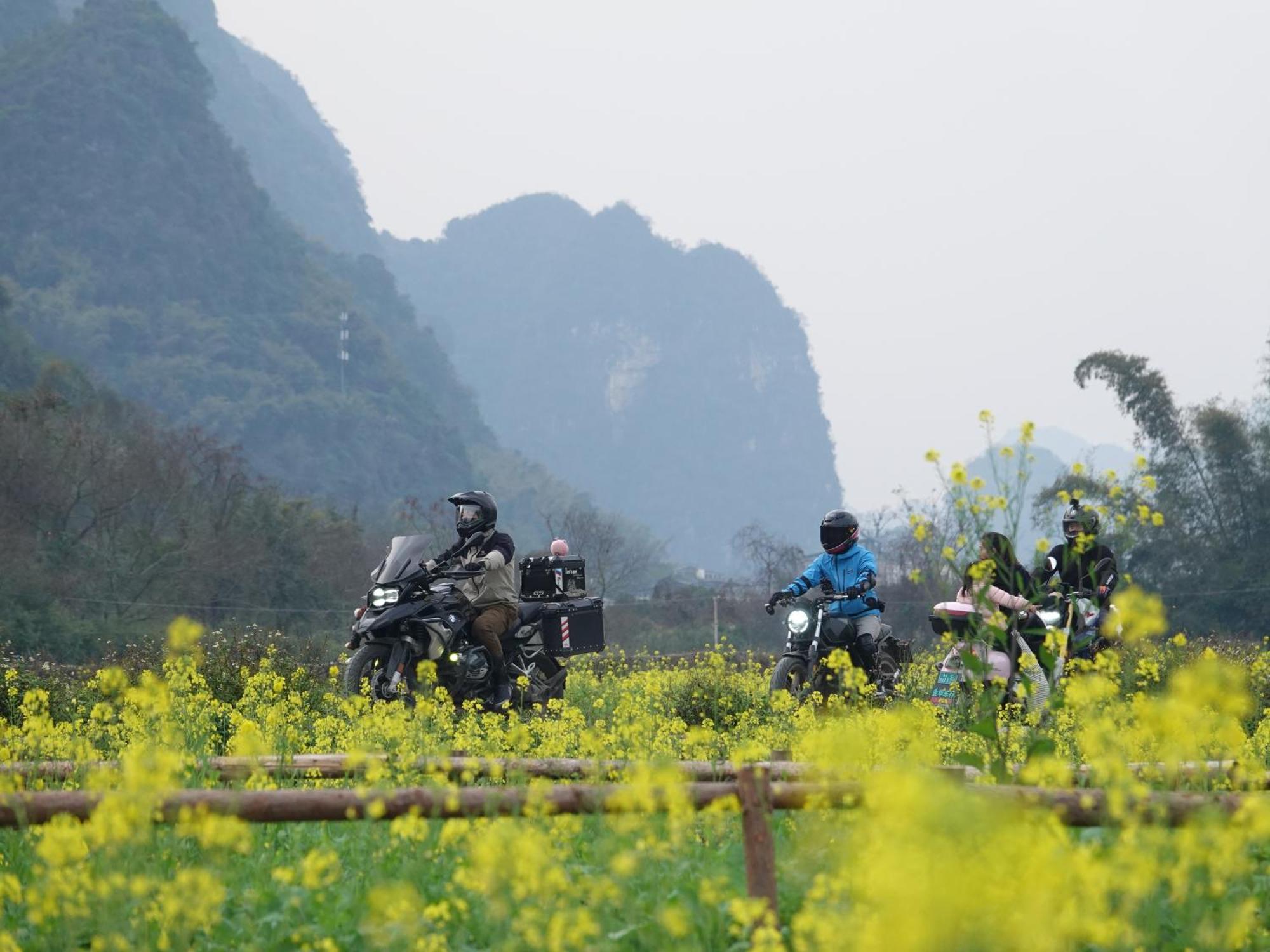 Yangshuo Xiao Long River Hotel Εξωτερικό φωτογραφία